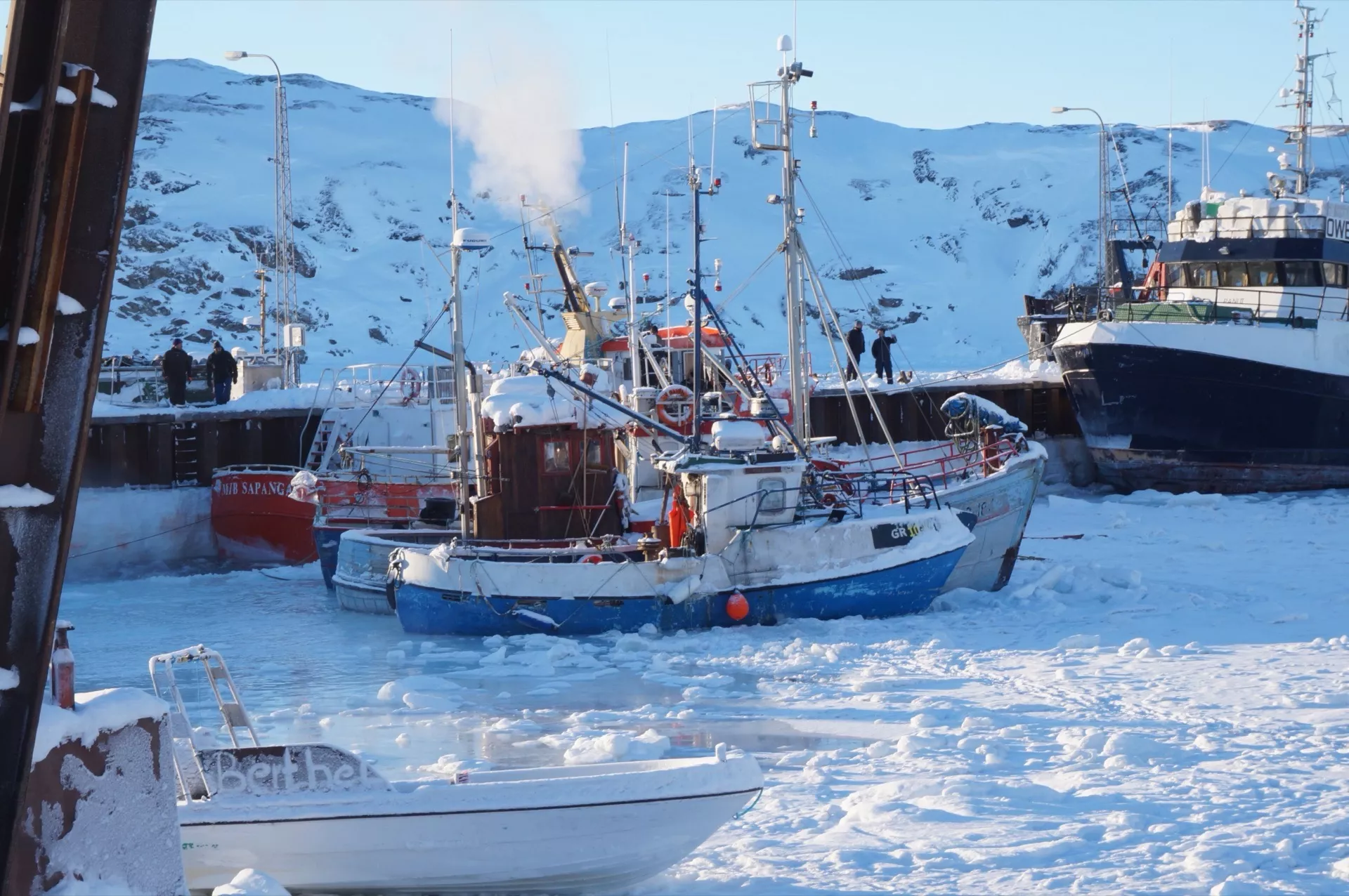 Claire Astigarraga - artiste plasticienne, sérigraphe, dessinatrice et navigatrice.